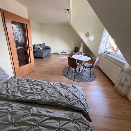 Schoenes Und Badezimmer In Einfamilienhaus Проживание в семье Тетнанг
